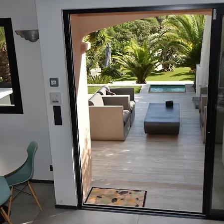 Villa Atelier Gigaro